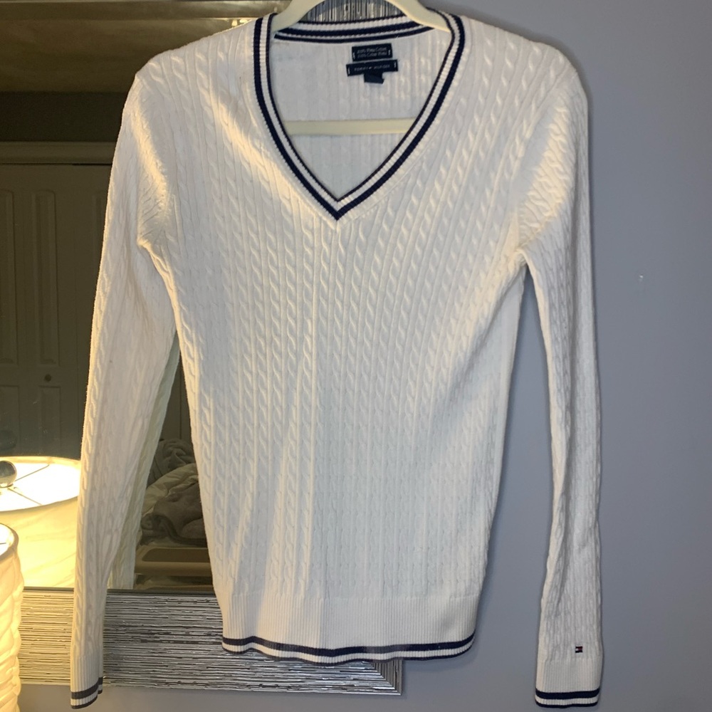 Tommy Hilfiger sweater